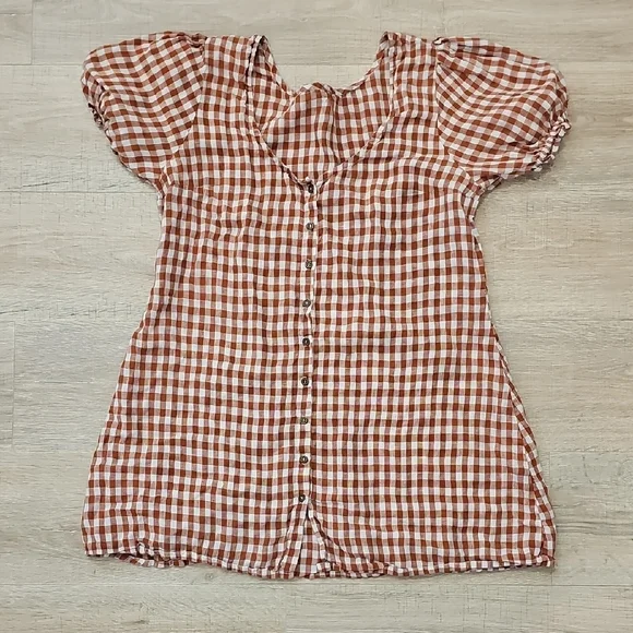 Betty And Eve, Handmade 100% Linen Red Gingham Mini Dress - Picture 2 of 5